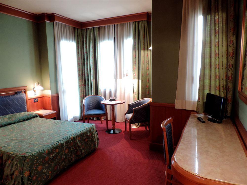 Arosio Hotel 4* Arosio