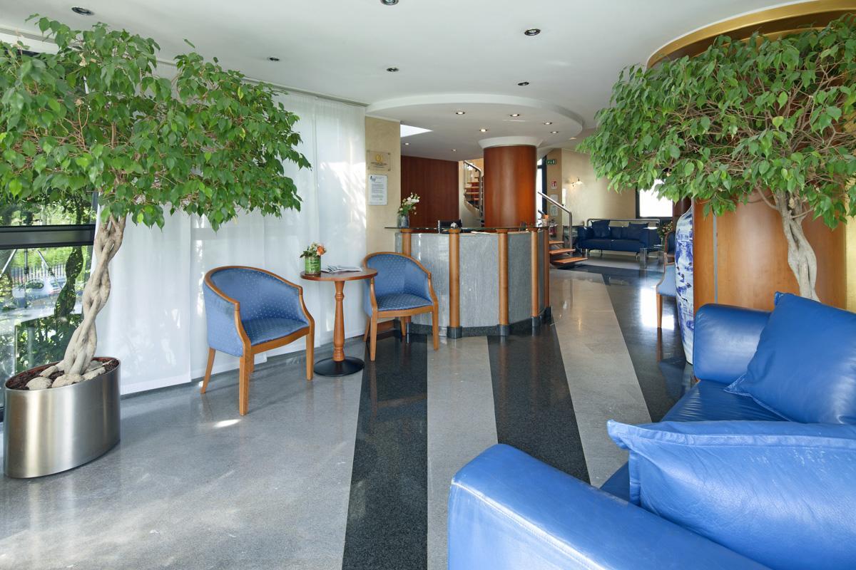 Arosio Hotel 4*